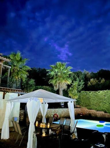 Platanos Estate Villa Акрата Екстериор снимка